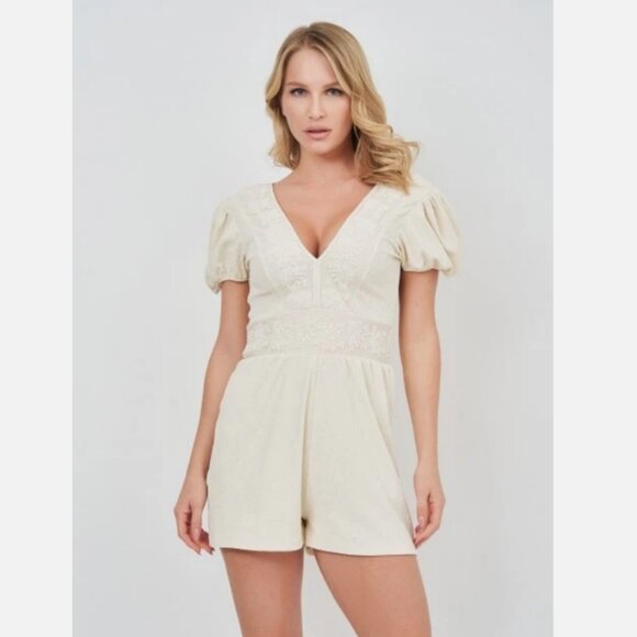 NWT ZARA Cream Embroidered Romper - Size S - Picture 4 of 4